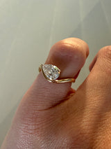 Bestillingsvare - Pear diamant ring med 1 carat labgrown diamant